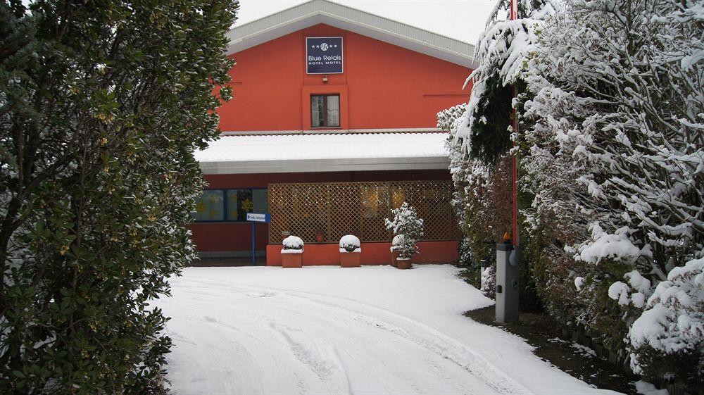 Blue Relais Maggiore Dormelletto Buitenkant foto